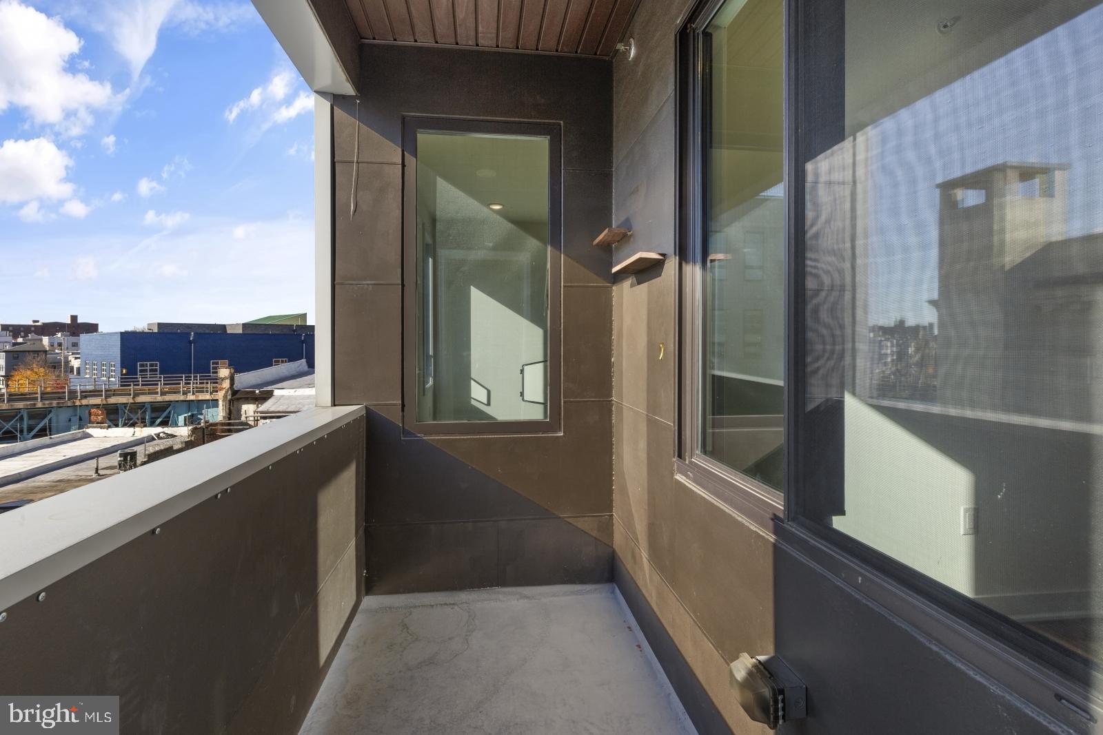 EAST KENSINGTON - Residential Lease