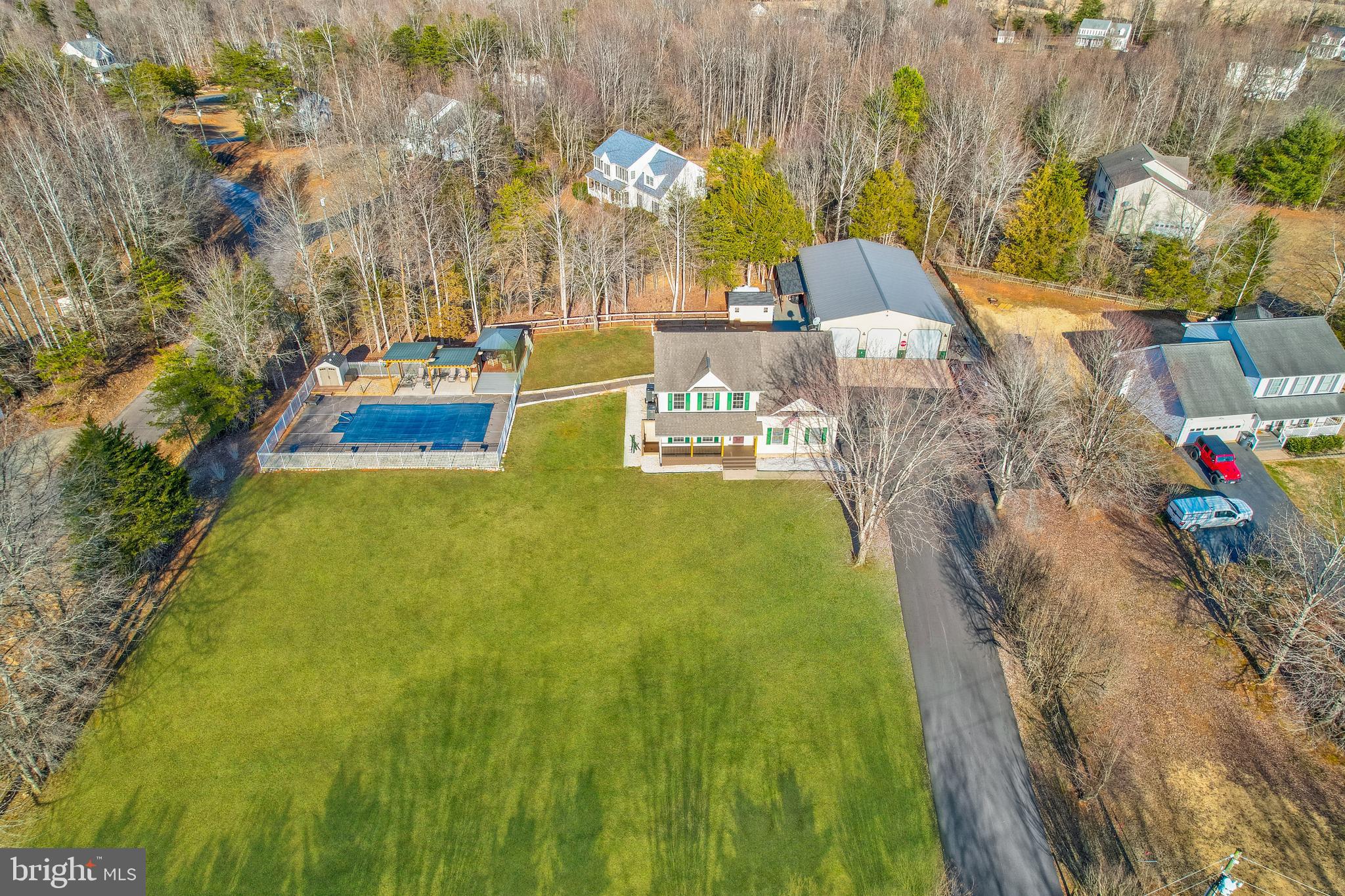 DUTCH HOLLOW - Residential