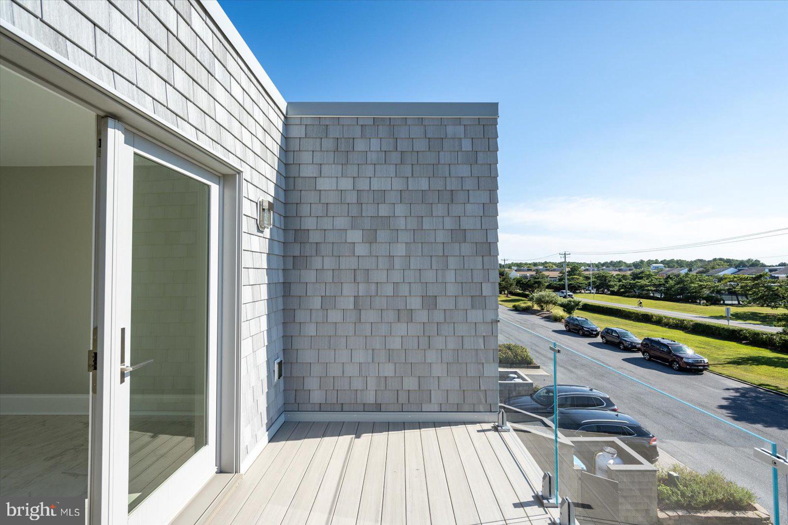 NORTH SHORES - Residential