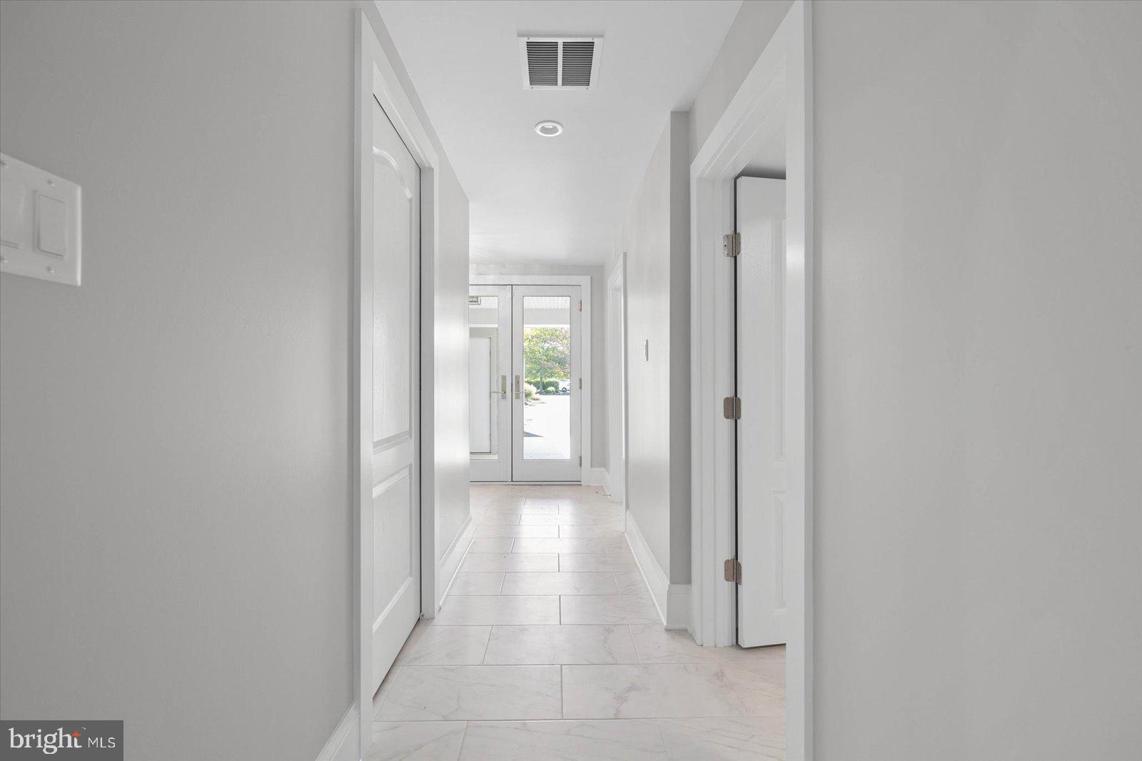 NORTH SHORES - Residential