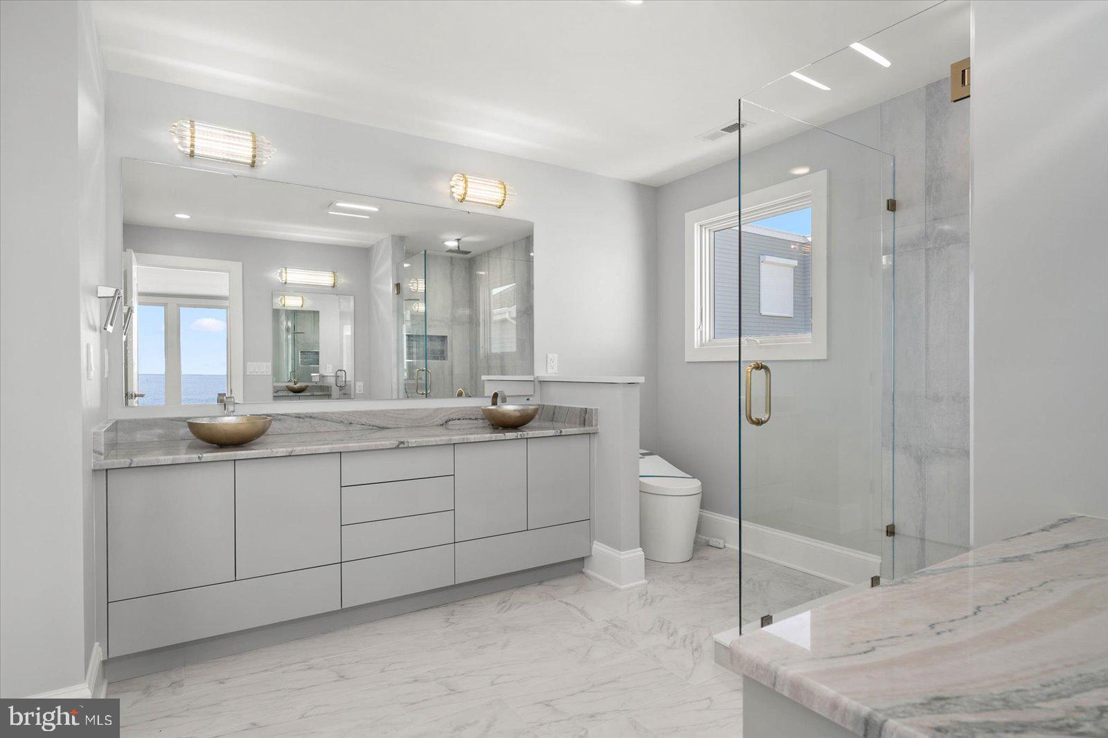 NORTH SHORES - Residential