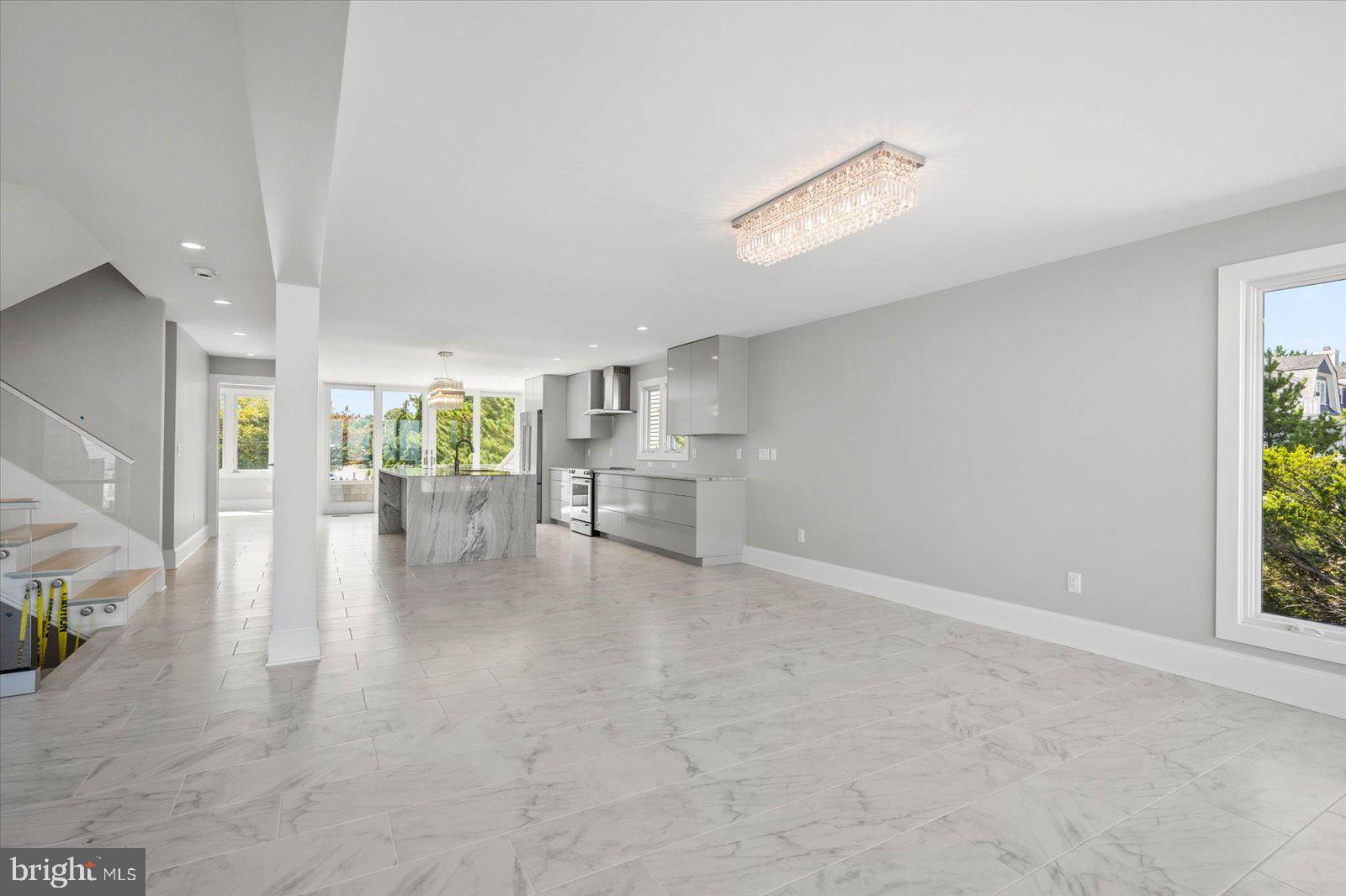 NORTH SHORES - Residential