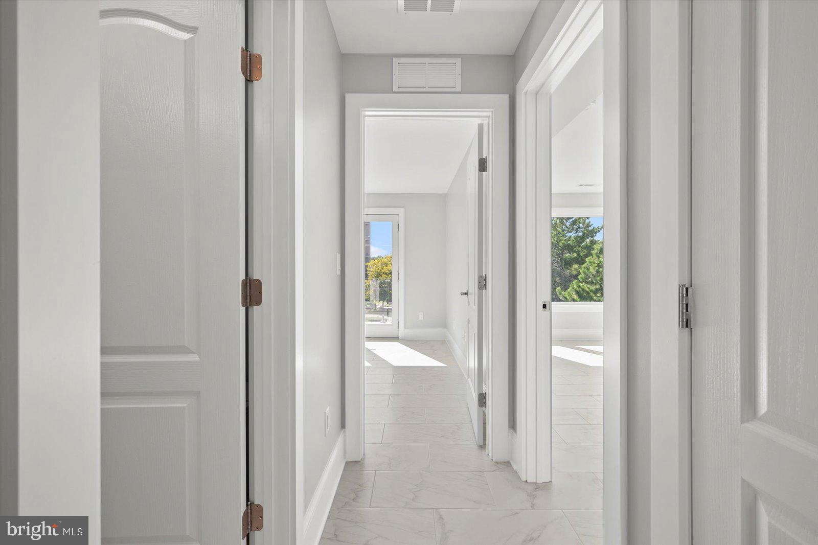 NORTH SHORES - Residential