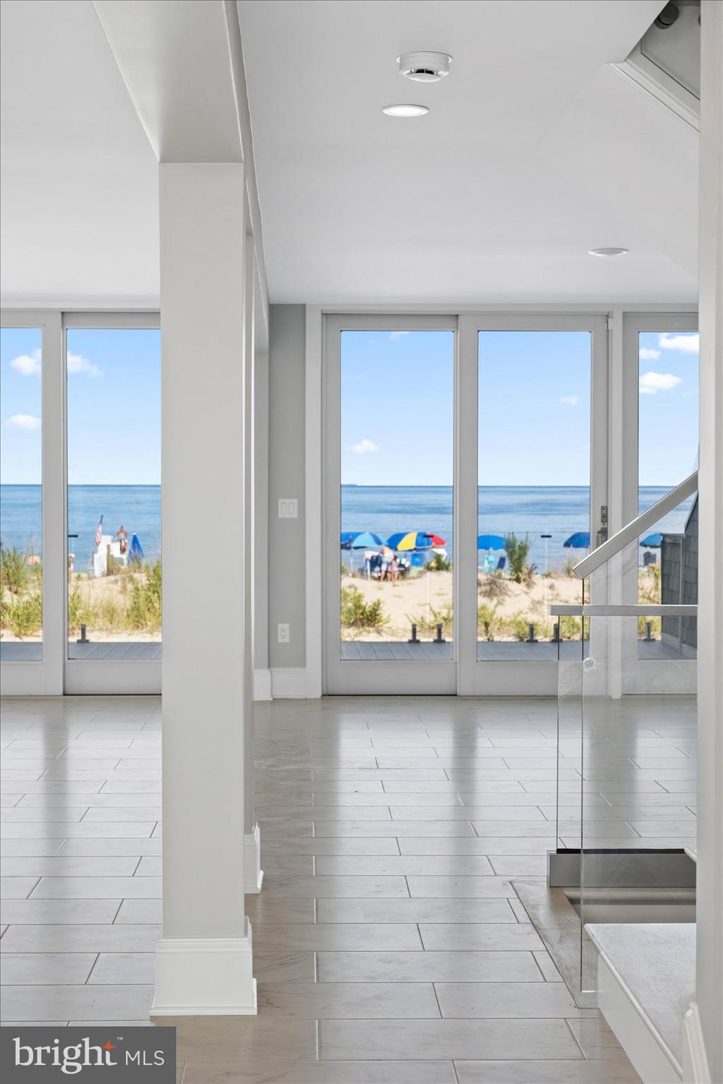 NORTH SHORES - Residential