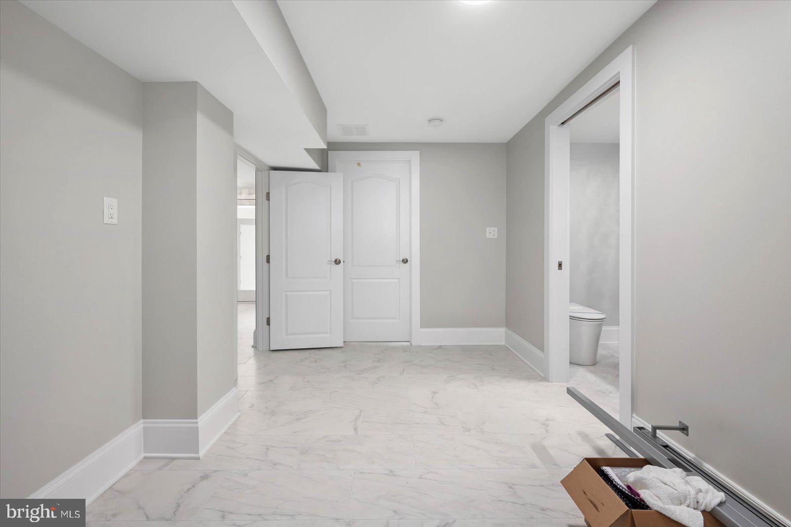 NORTH SHORES - Residential