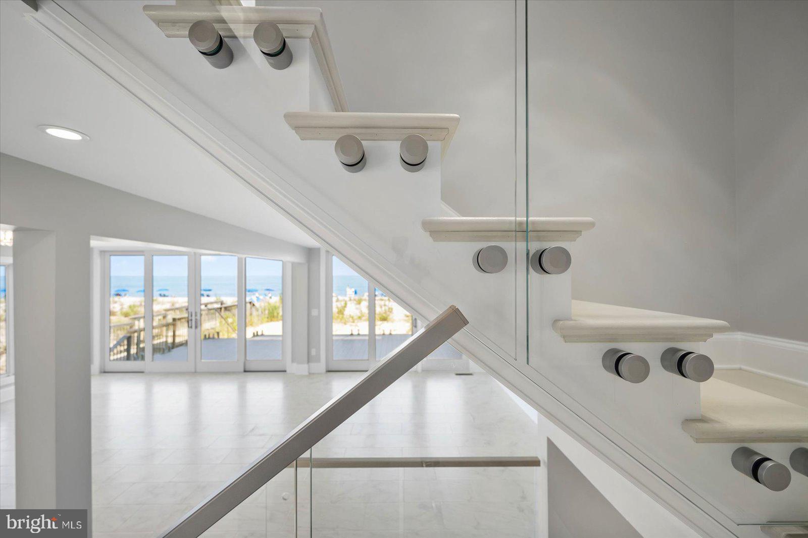 NORTH SHORES - Residential