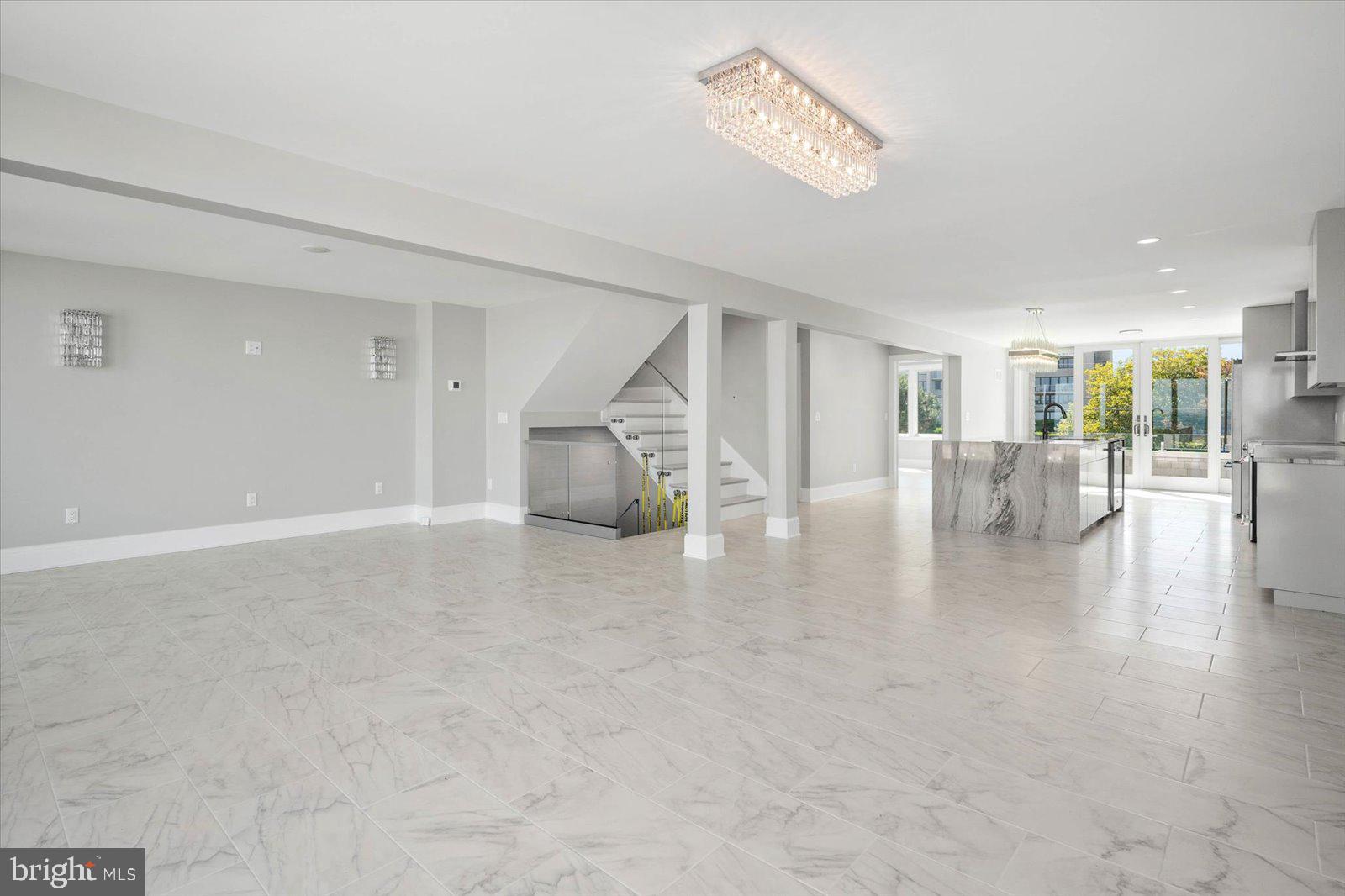 NORTH SHORES - Residential