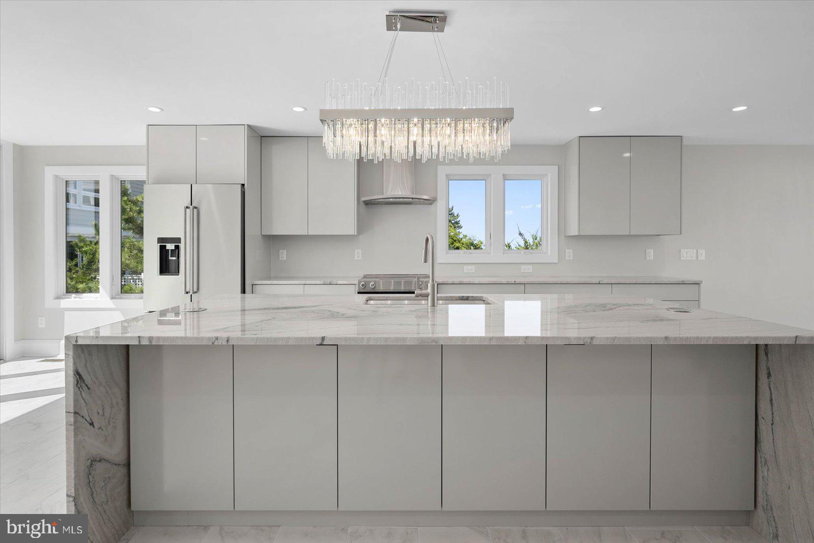 NORTH SHORES - Residential