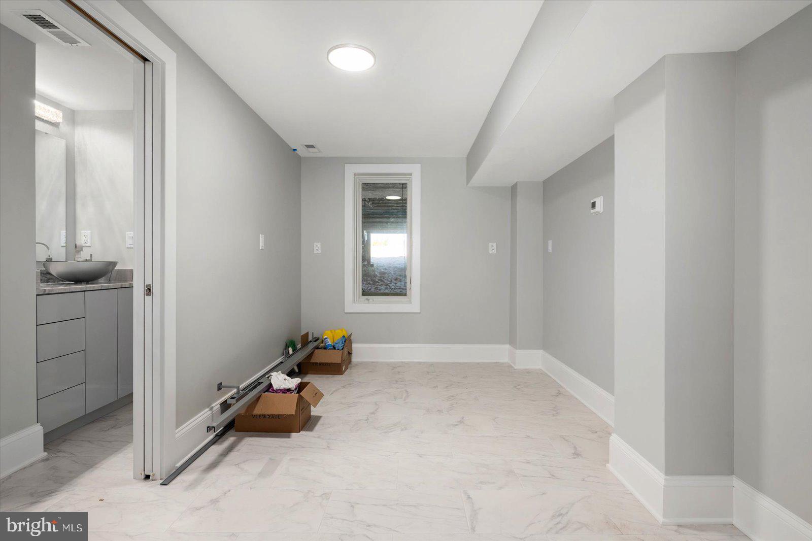 NORTH SHORES - Residential