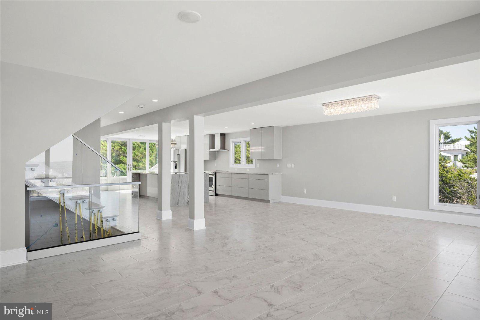 NORTH SHORES - Residential