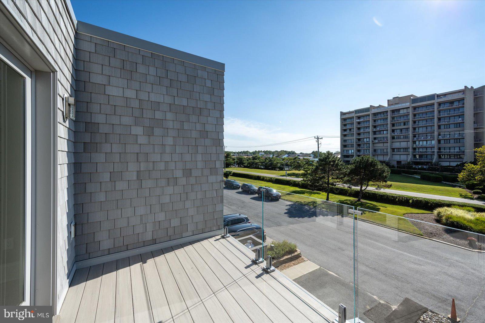 NORTH SHORES - Residential