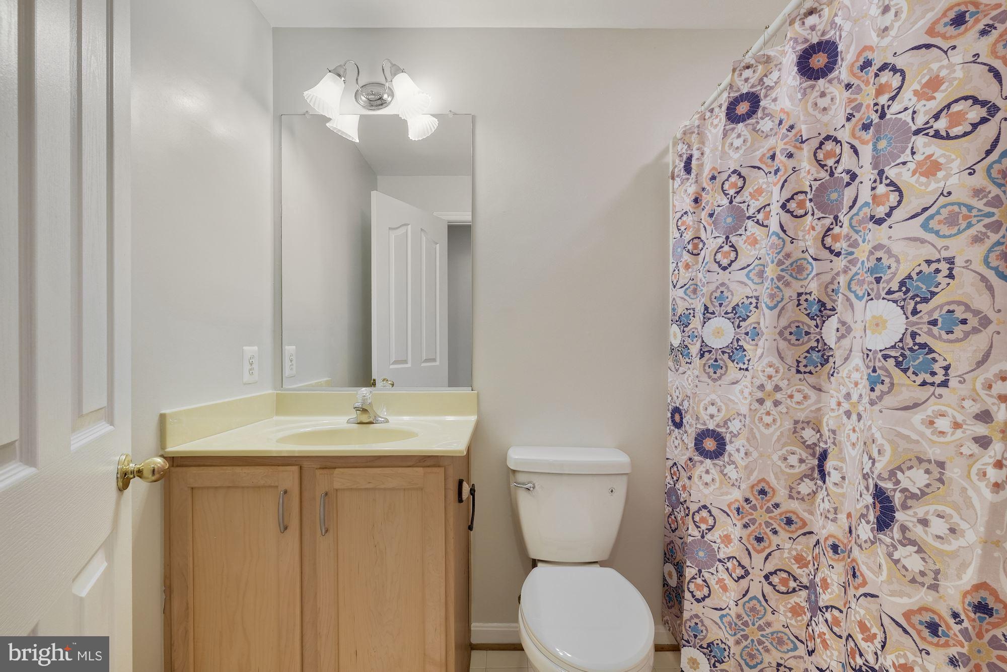 CLARKSBURG VILLAGE - Residential Lease