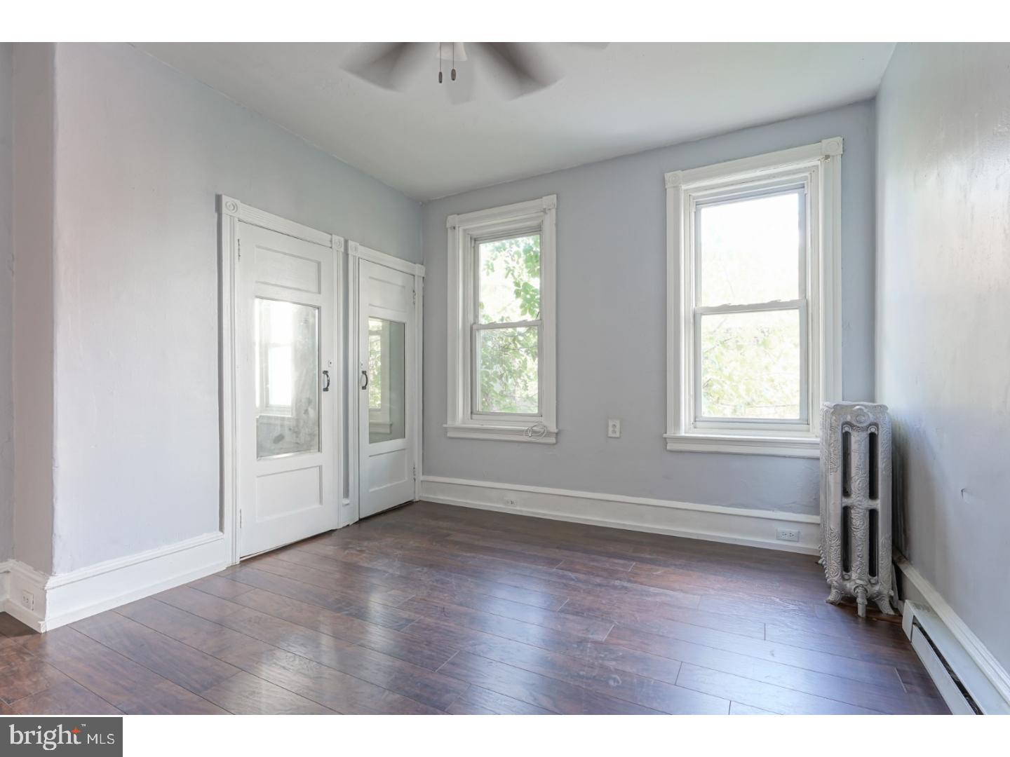 UNIVERSITY CITY - Residential Lease