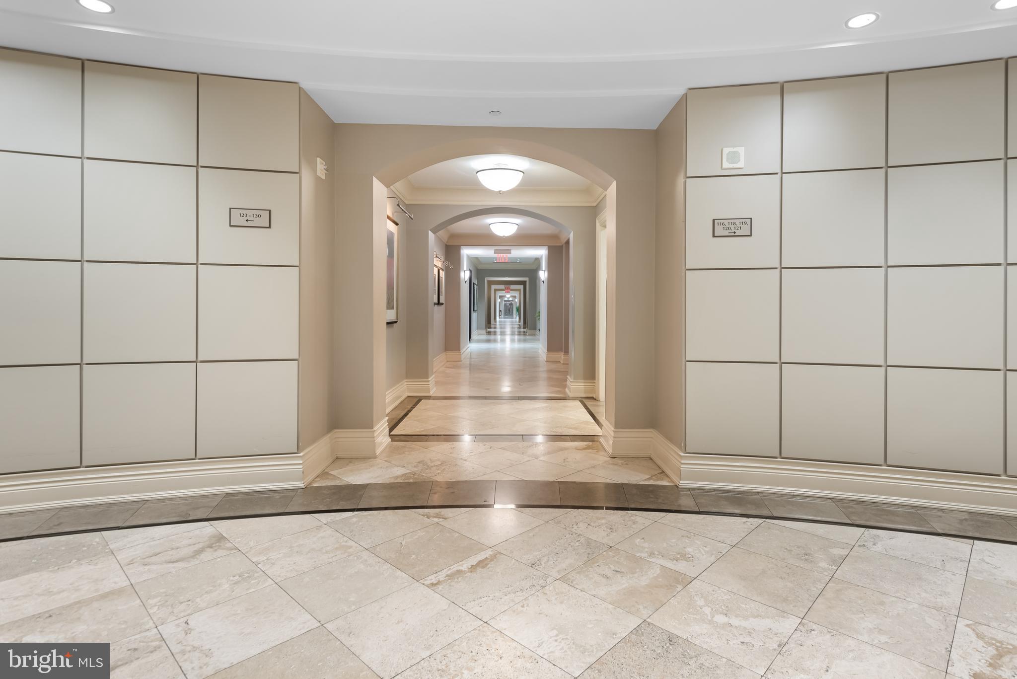 GALLERY AT WHITE FLINT - Residential