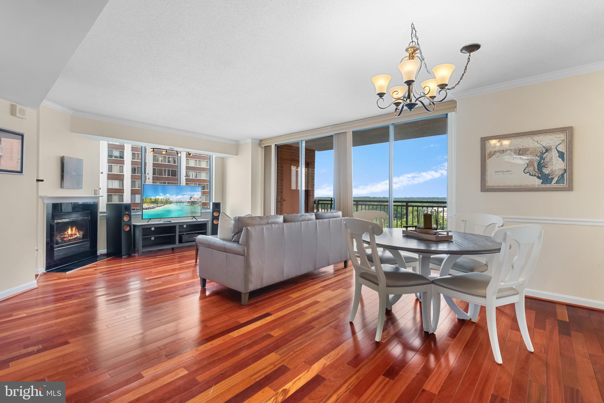 GALLERY AT WHITE FLINT - Residential