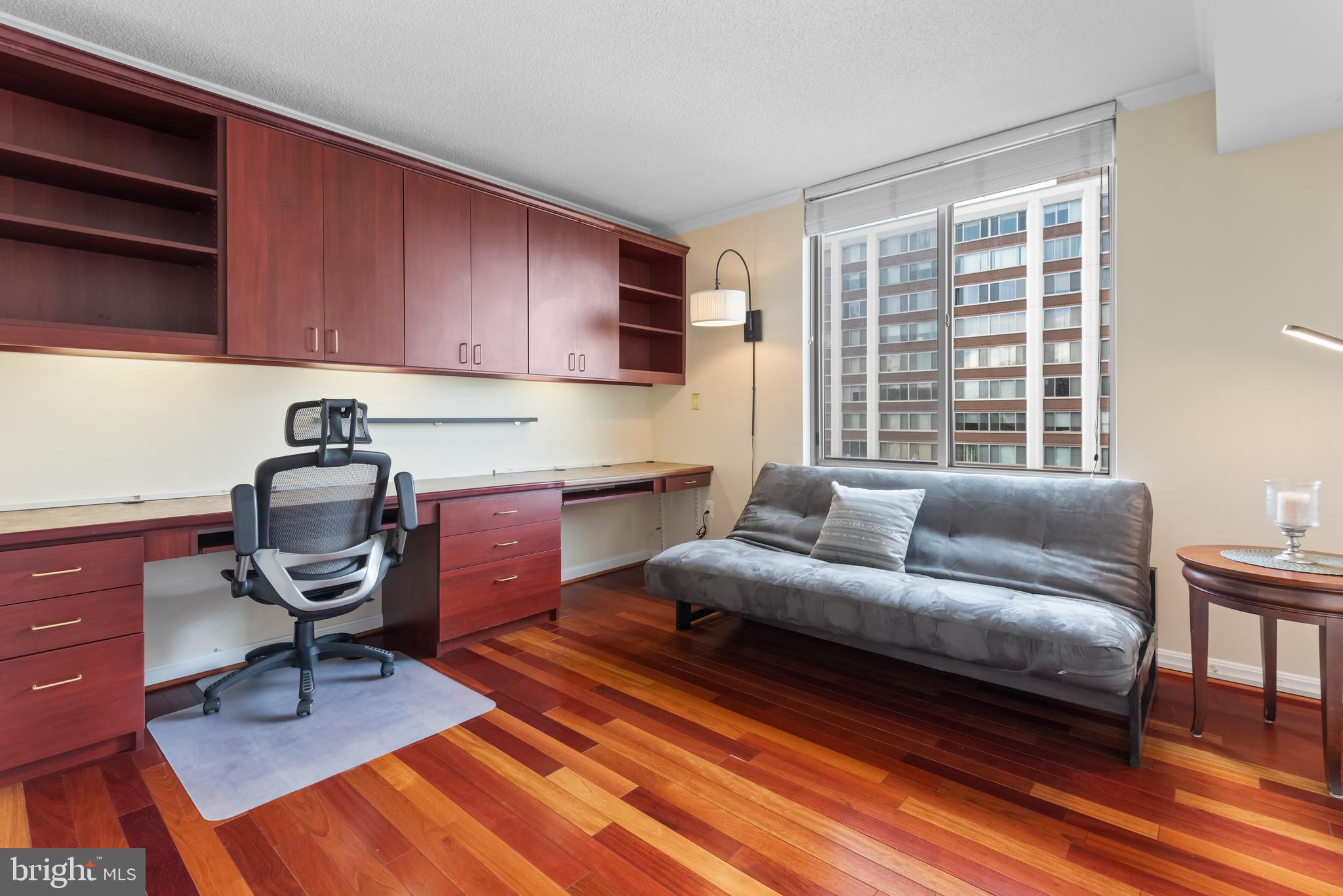 GALLERY AT WHITE FLINT - Residential