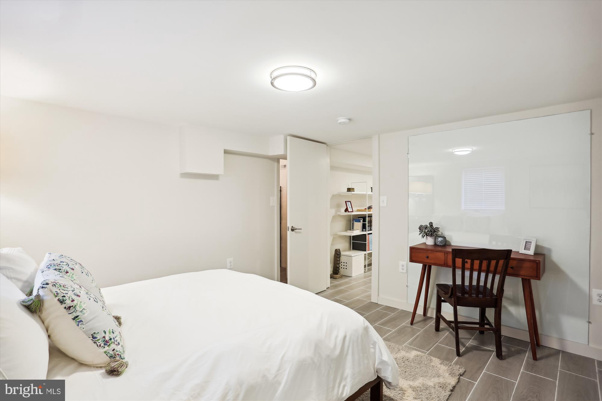 ROSEDALE PARK - Residential