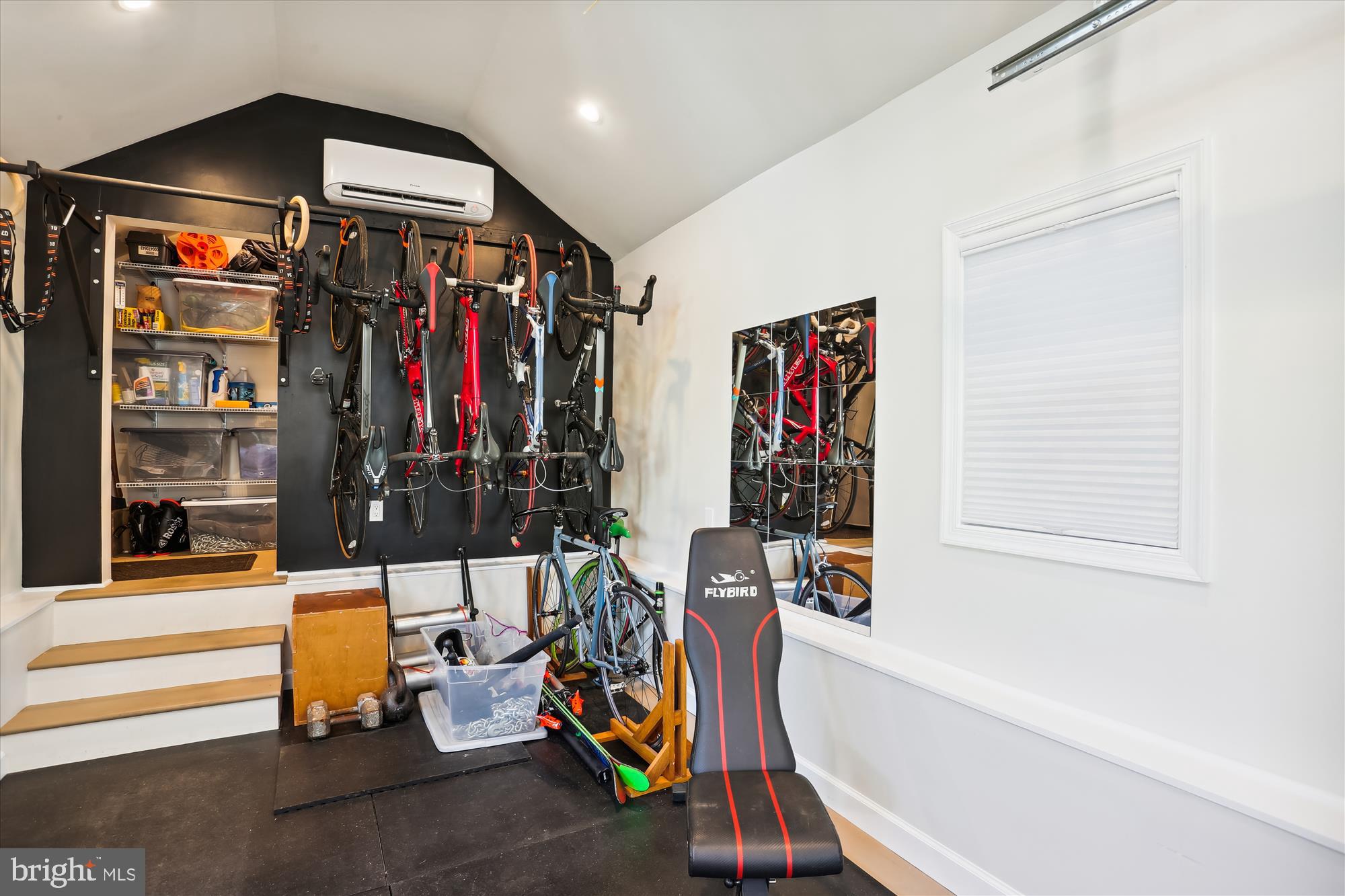 ROSEDALE PARK - Residential