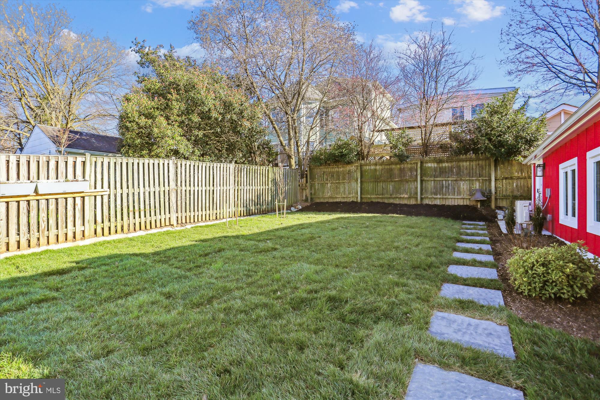 ROSEDALE PARK - Residential