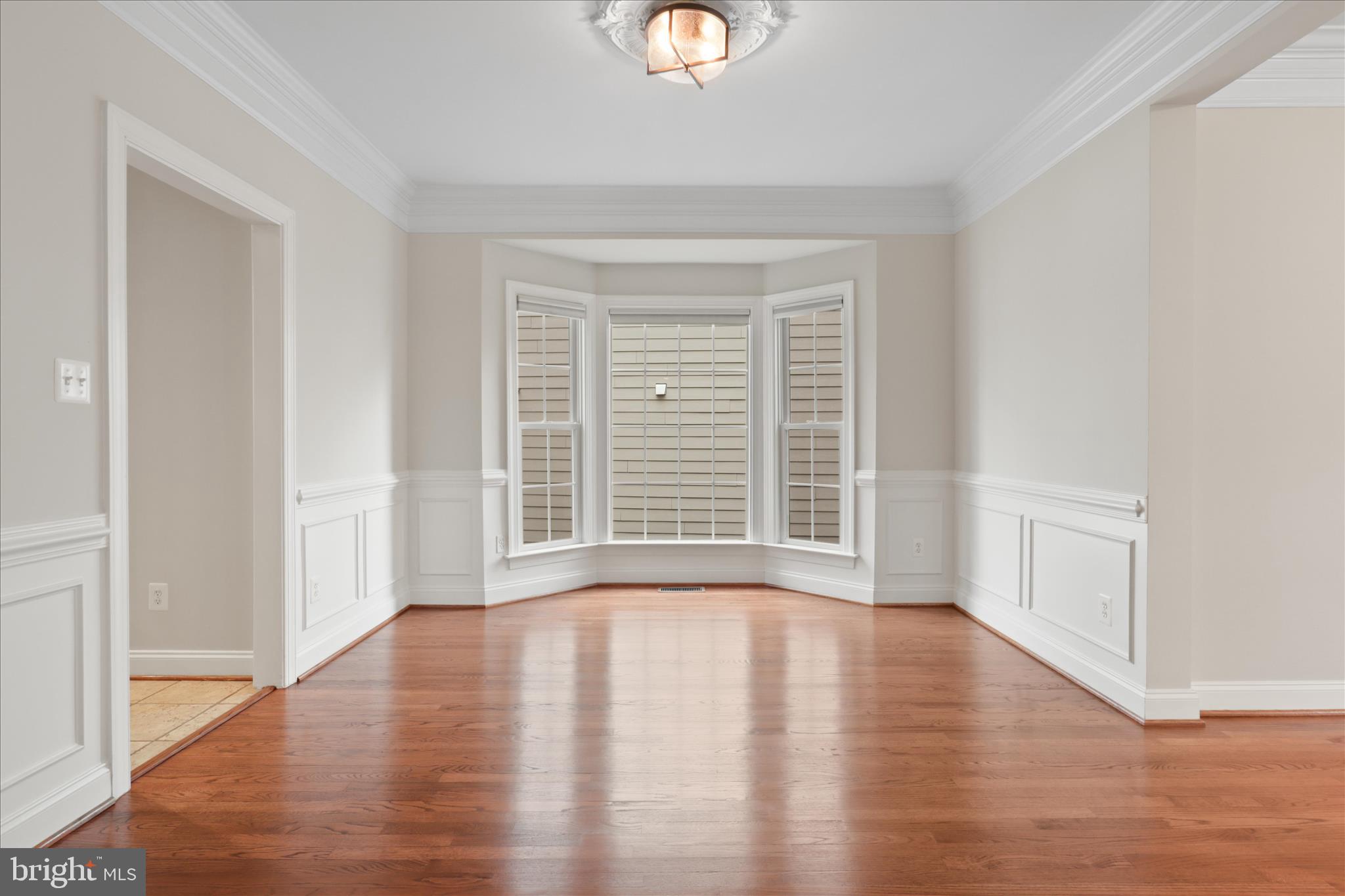 LANSDOWNE ON THE POTOMAC - Residential