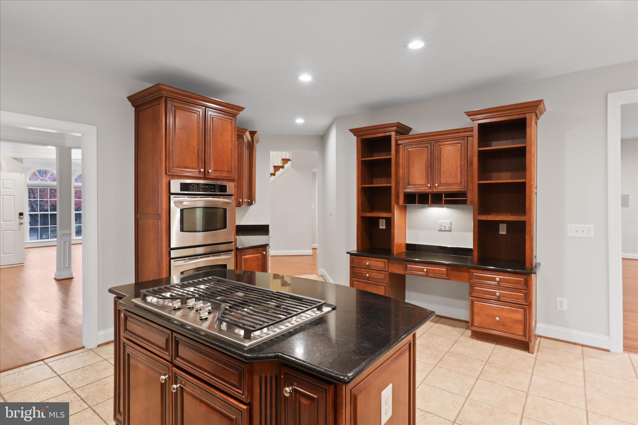 LANSDOWNE ON THE POTOMAC - Residential