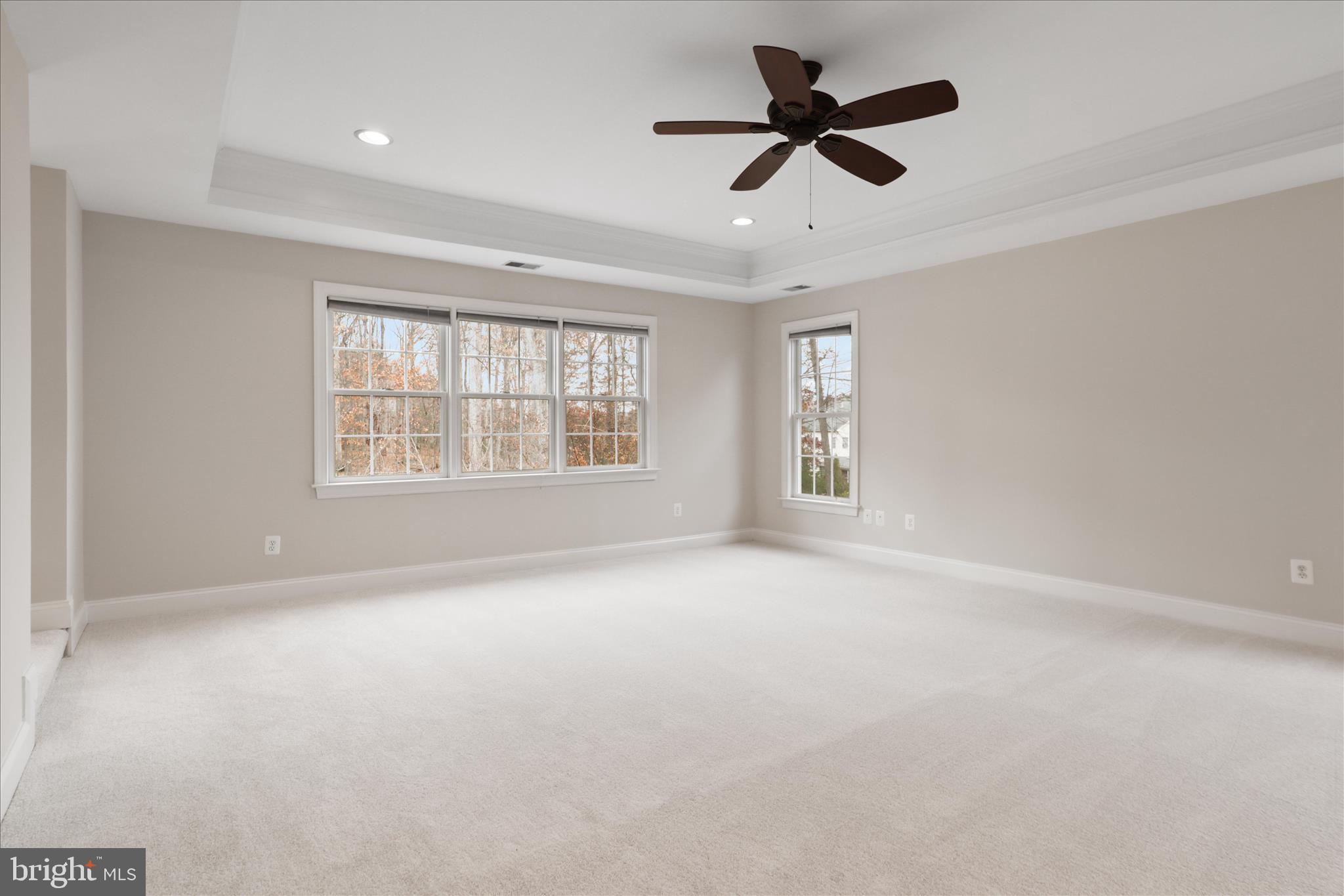 LANSDOWNE ON THE POTOMAC - Residential