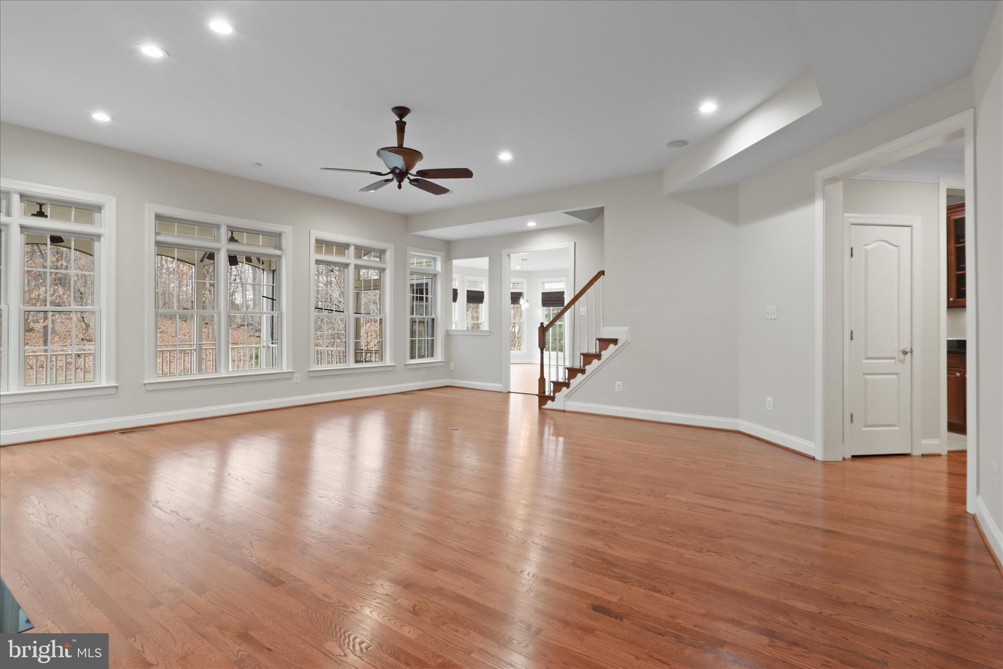 LANSDOWNE ON THE POTOMAC - Residential