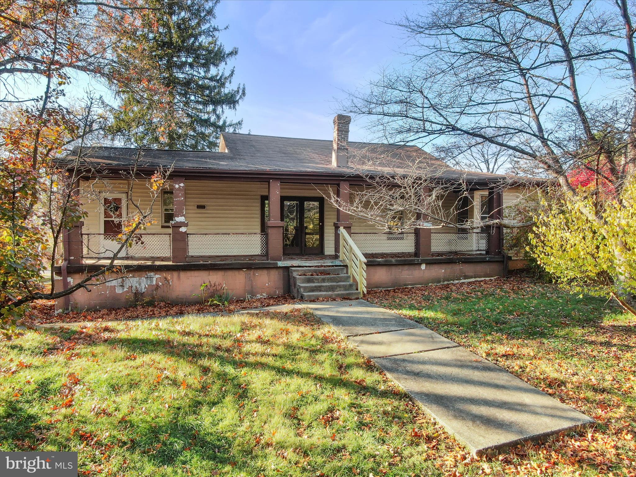 BRUNSWICK - Residential