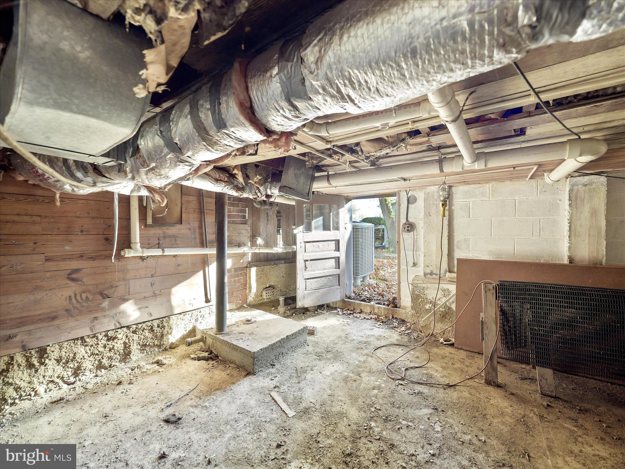 BRUNSWICK - Residential