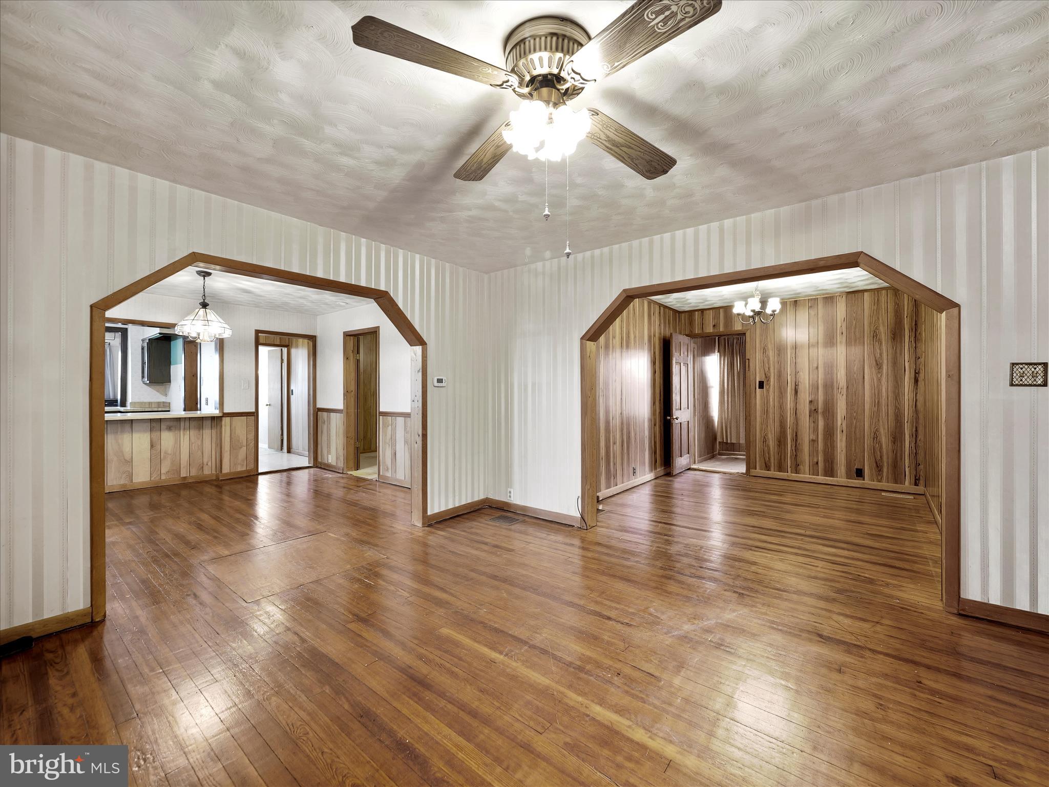 BRUNSWICK - Residential