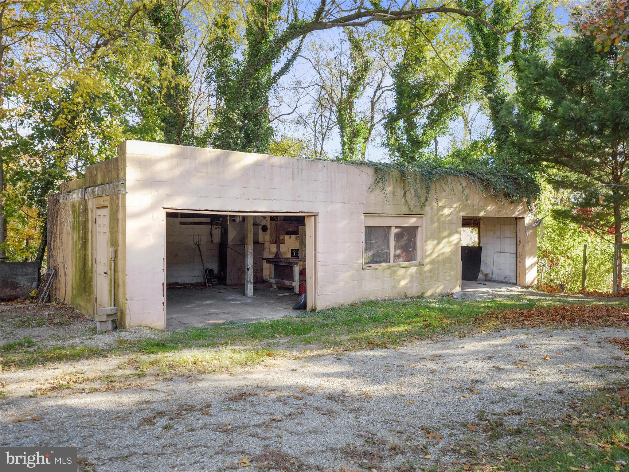 BRUNSWICK - Residential