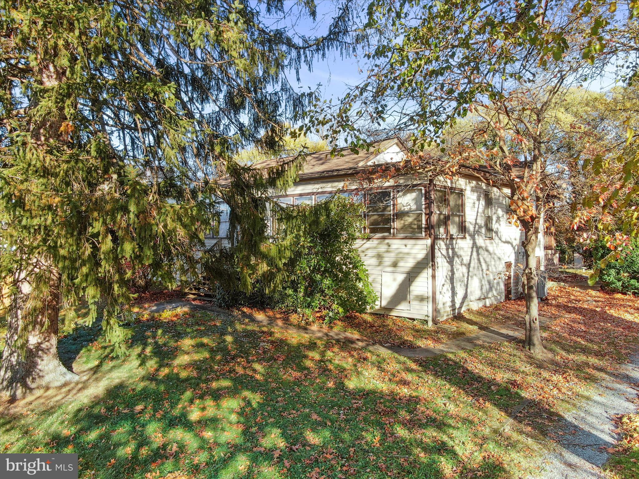 BRUNSWICK - Residential