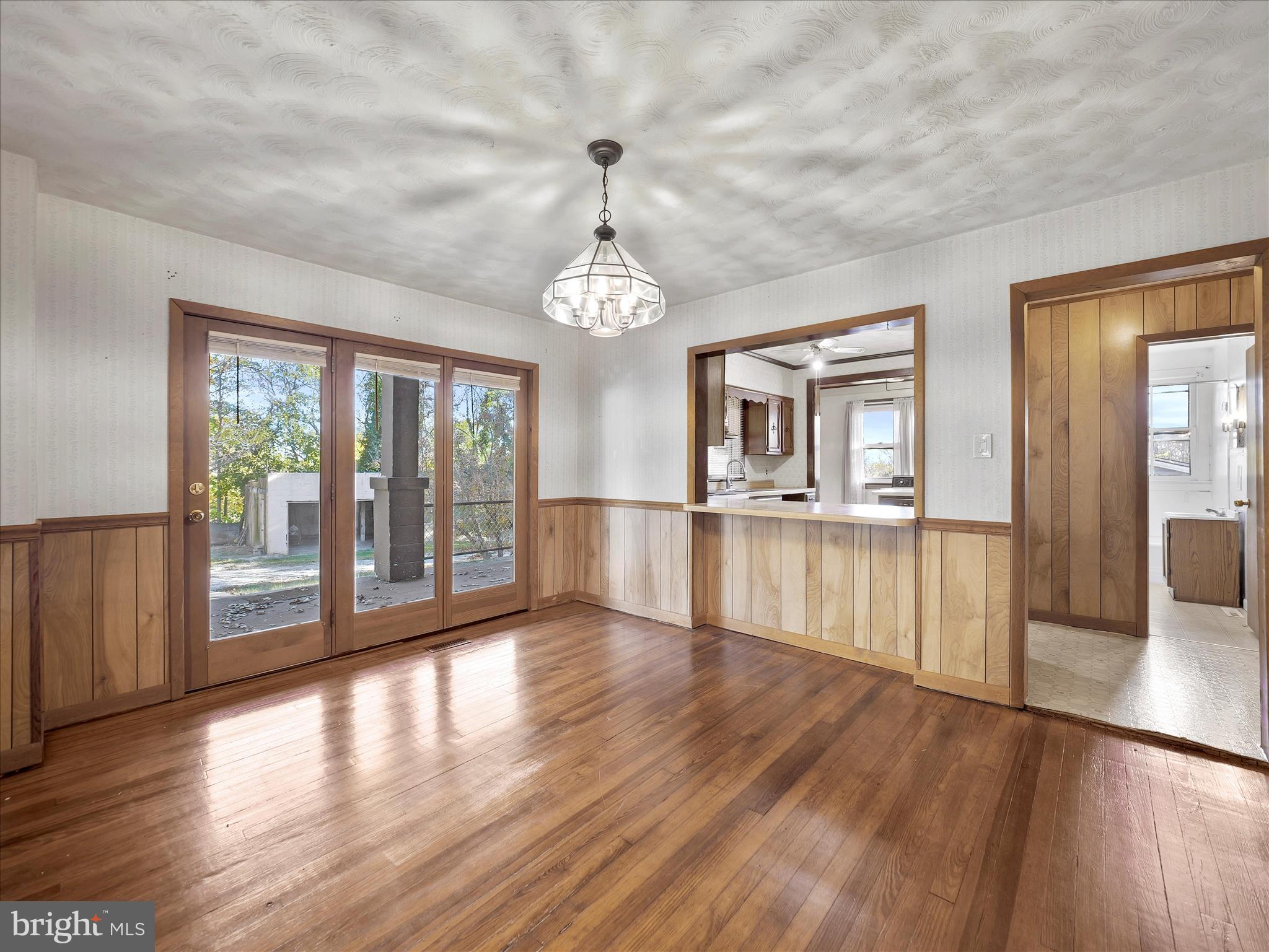 BRUNSWICK - Residential