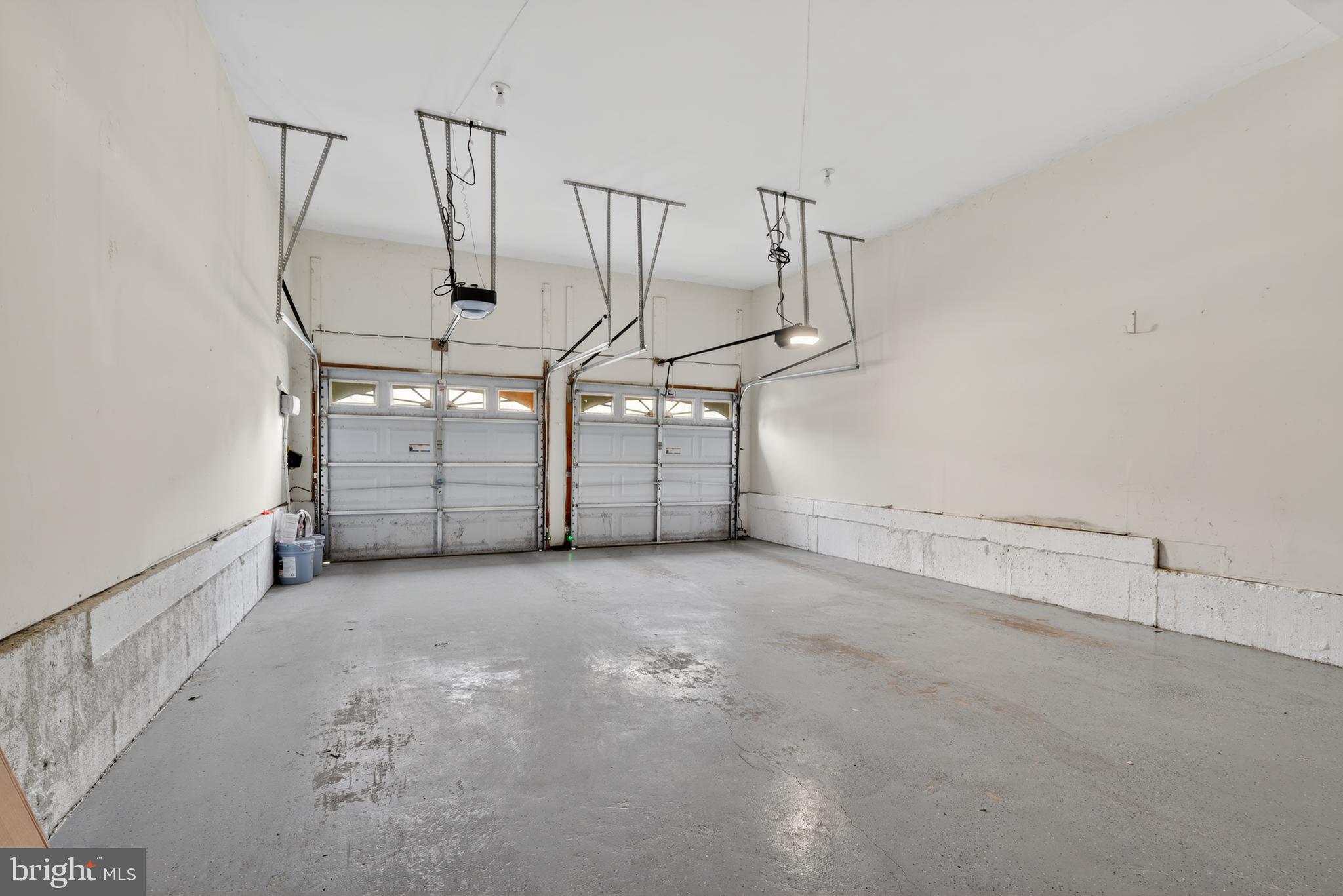 BELMONT COUNTRY CLUB - Residential