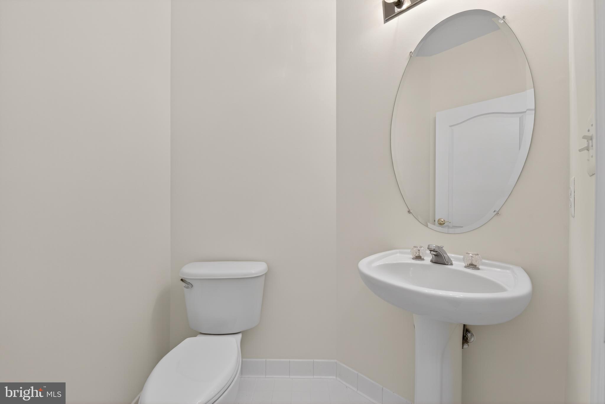 BELMONT COUNTRY CLUB - Residential