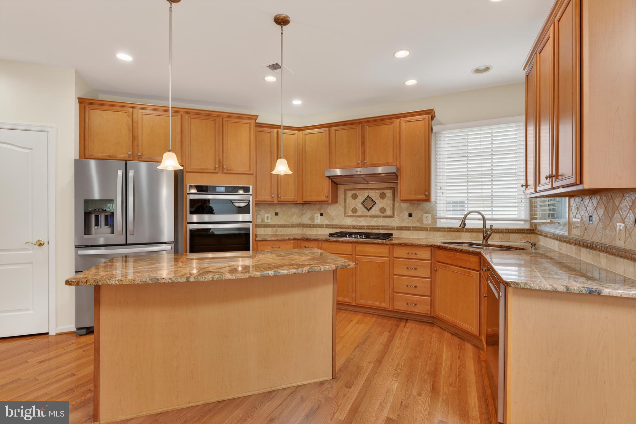 BELMONT COUNTRY CLUB - Residential