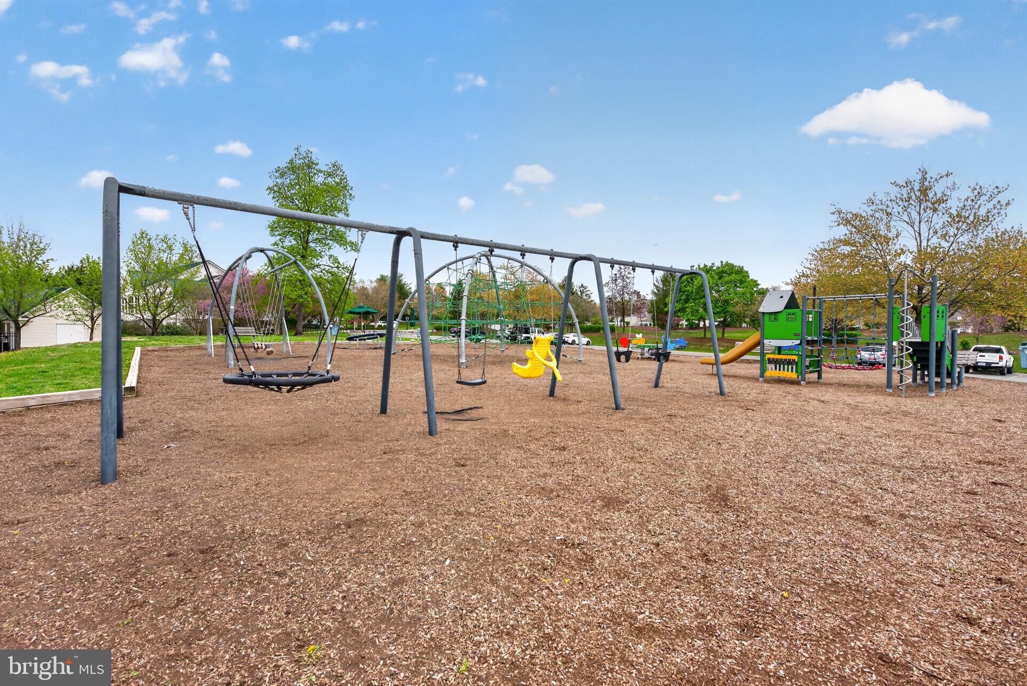 BELMONT COUNTRY CLUB - Residential