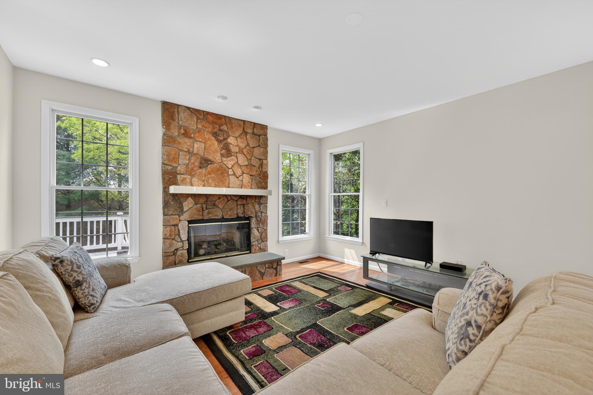 BELMONT COUNTRY CLUB - Residential