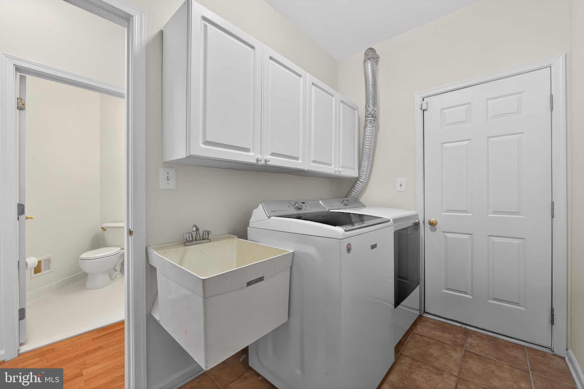 BELMONT COUNTRY CLUB - Residential