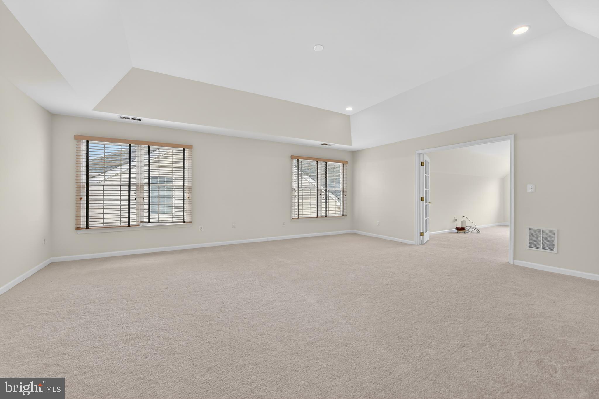 BELMONT COUNTRY CLUB - Residential