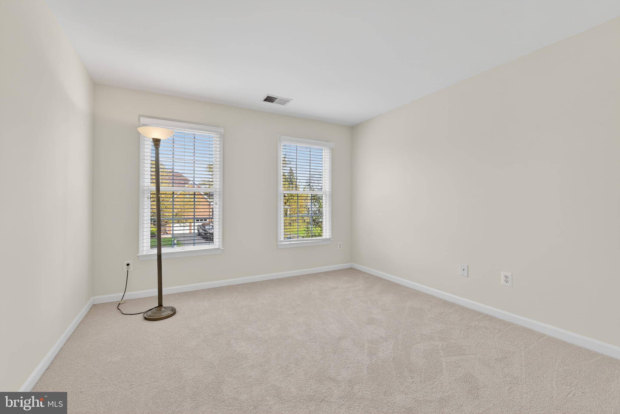 BELMONT COUNTRY CLUB - Residential