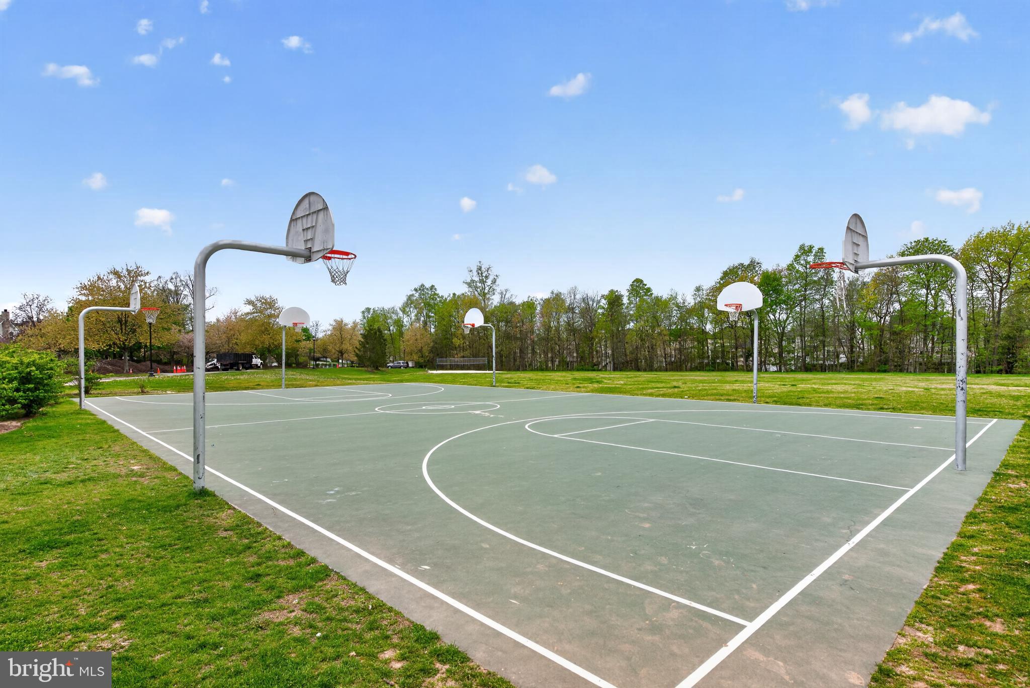 BELMONT COUNTRY CLUB - Residential