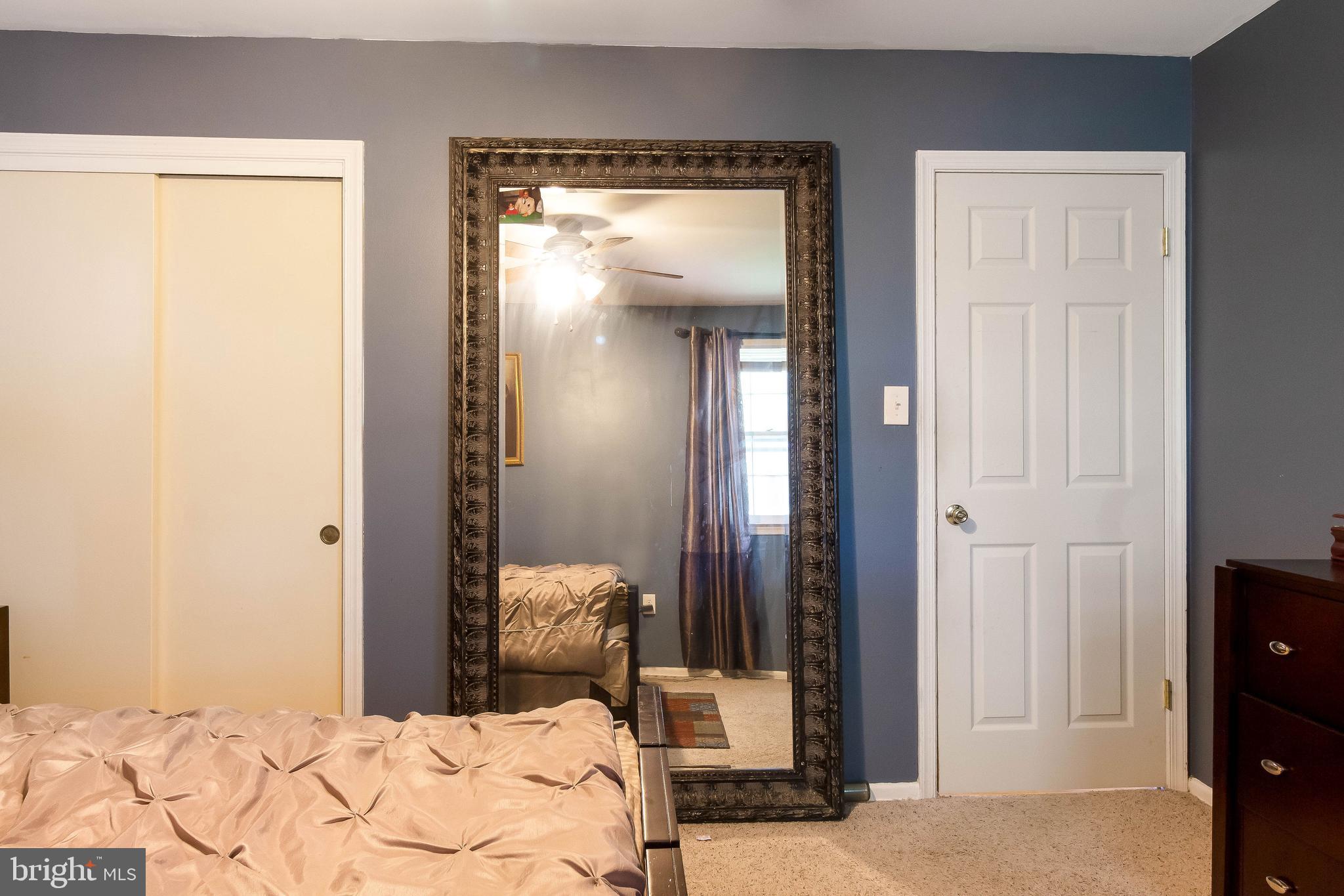 NORTHAMPTON - Residential