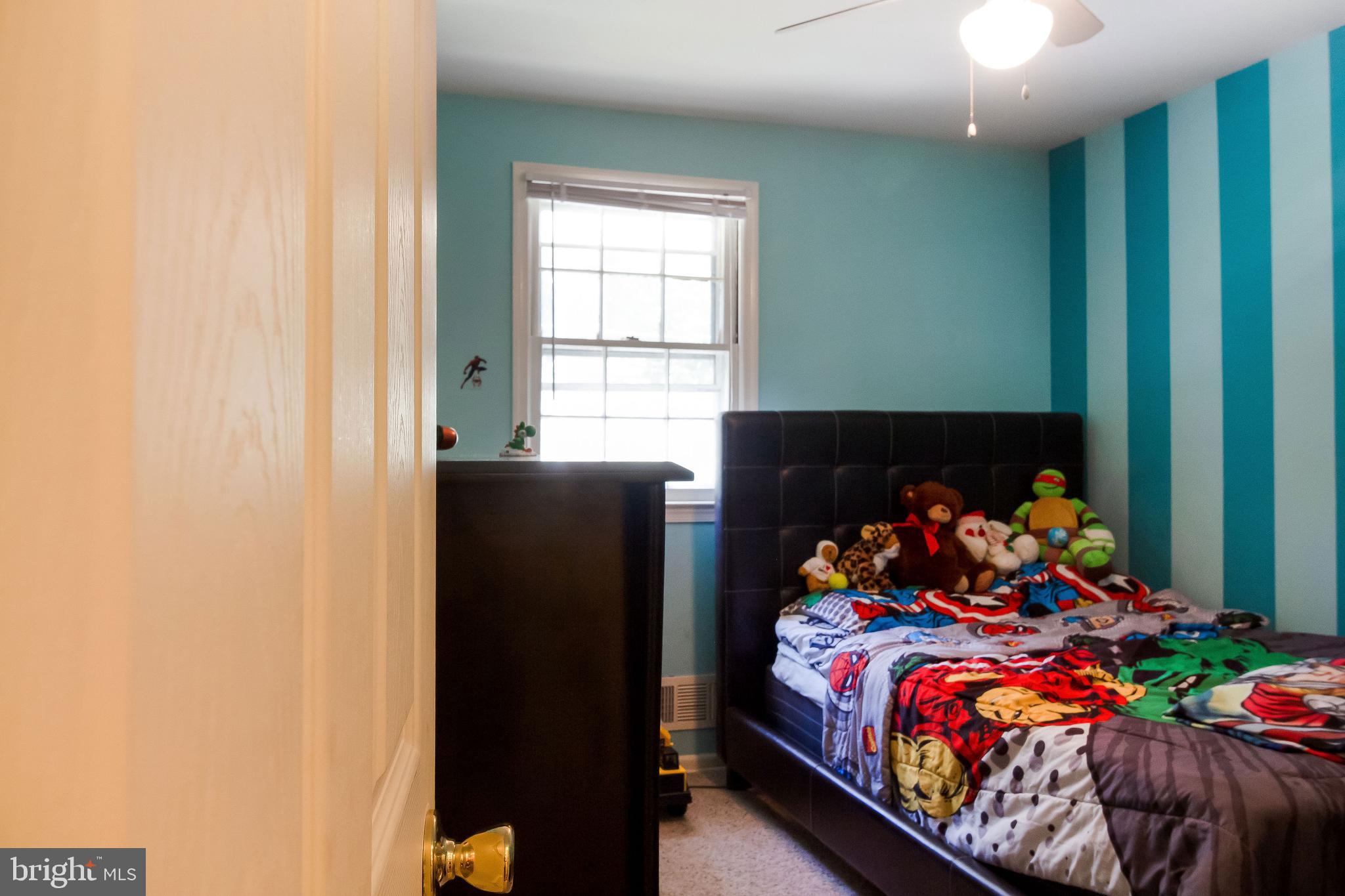 NORTHAMPTON - Residential