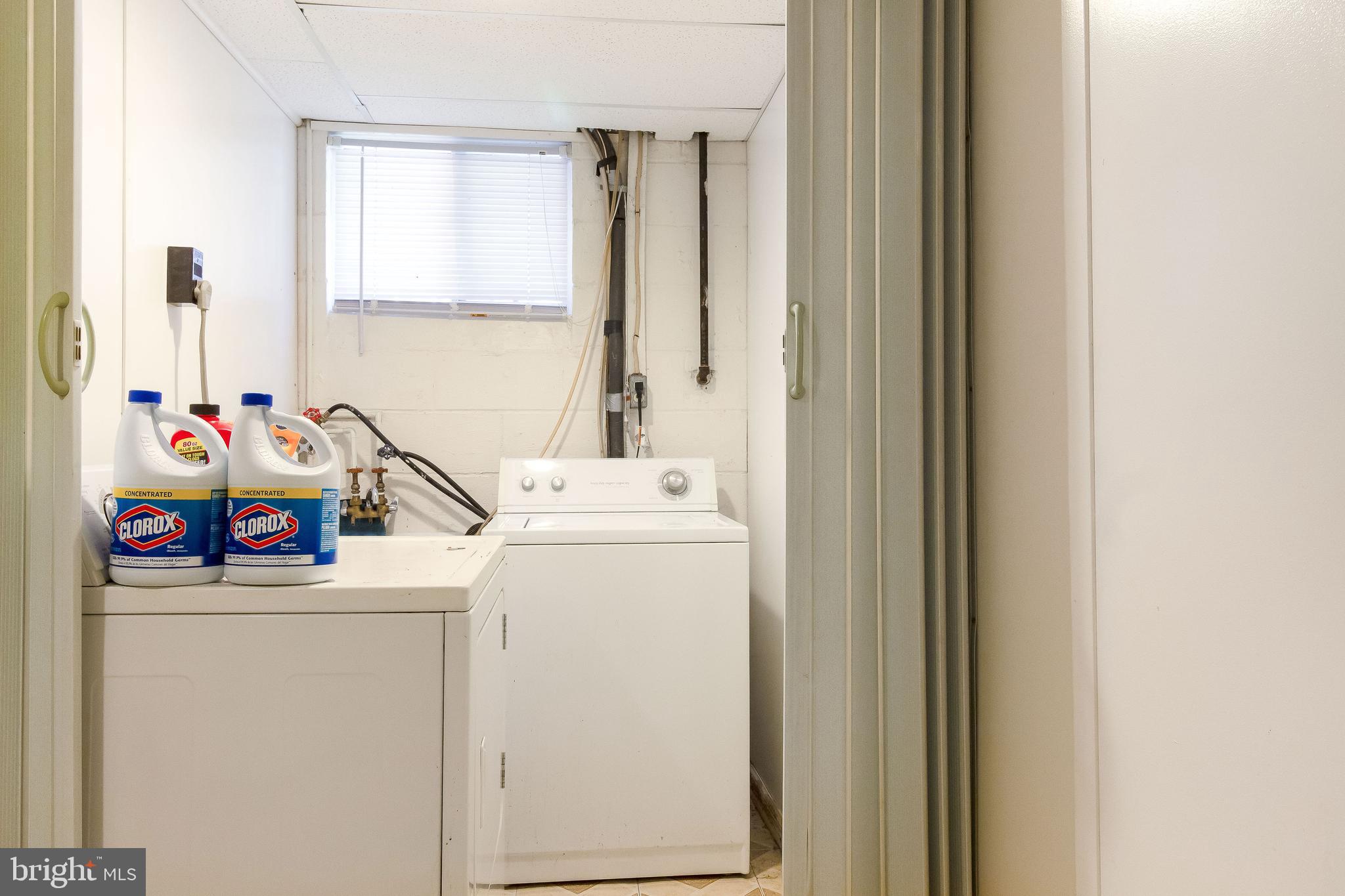 NORTHAMPTON - Residential