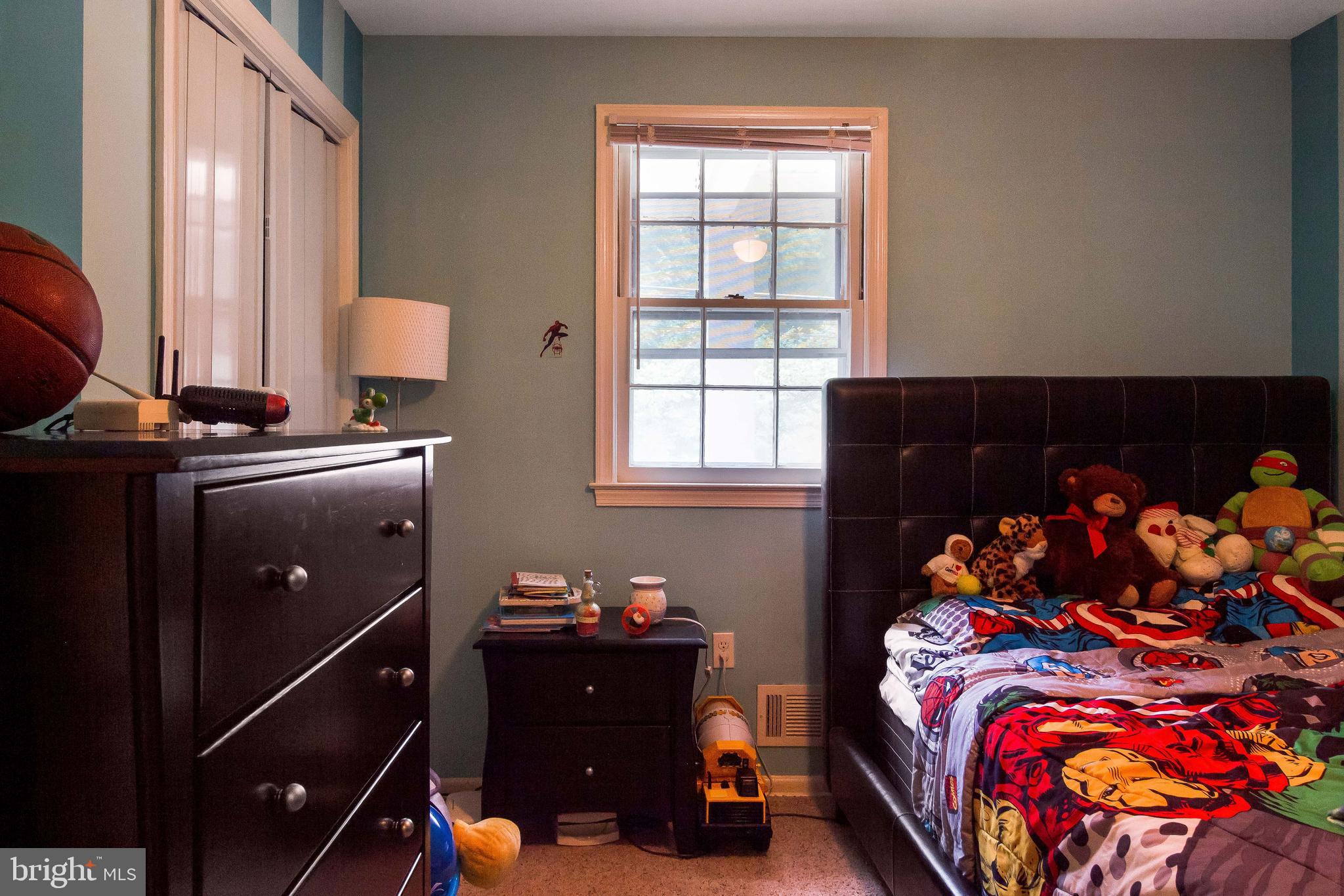 NORTHAMPTON - Residential