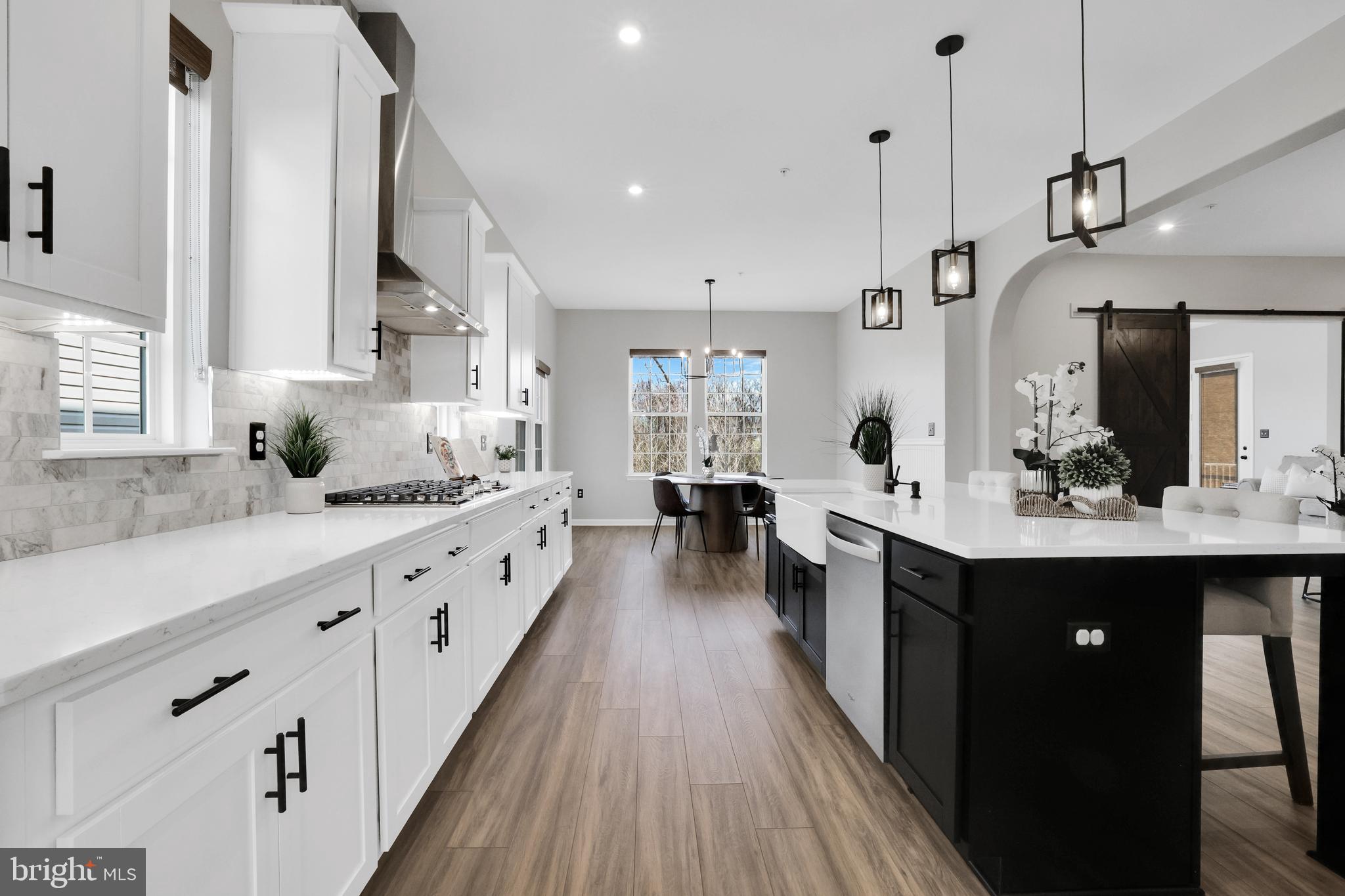 BARTONSVILLE - Residential