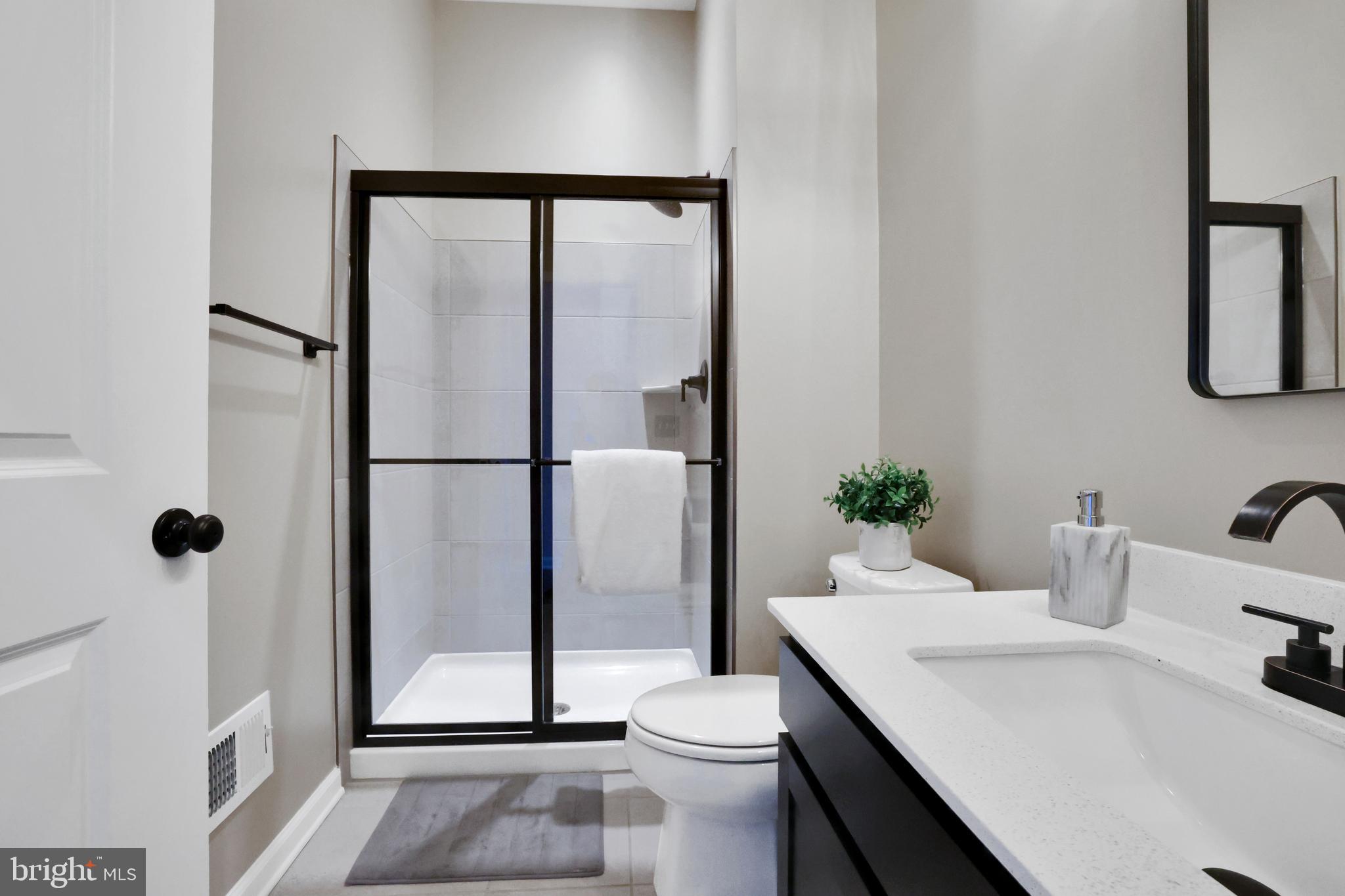 BARTONSVILLE - Residential