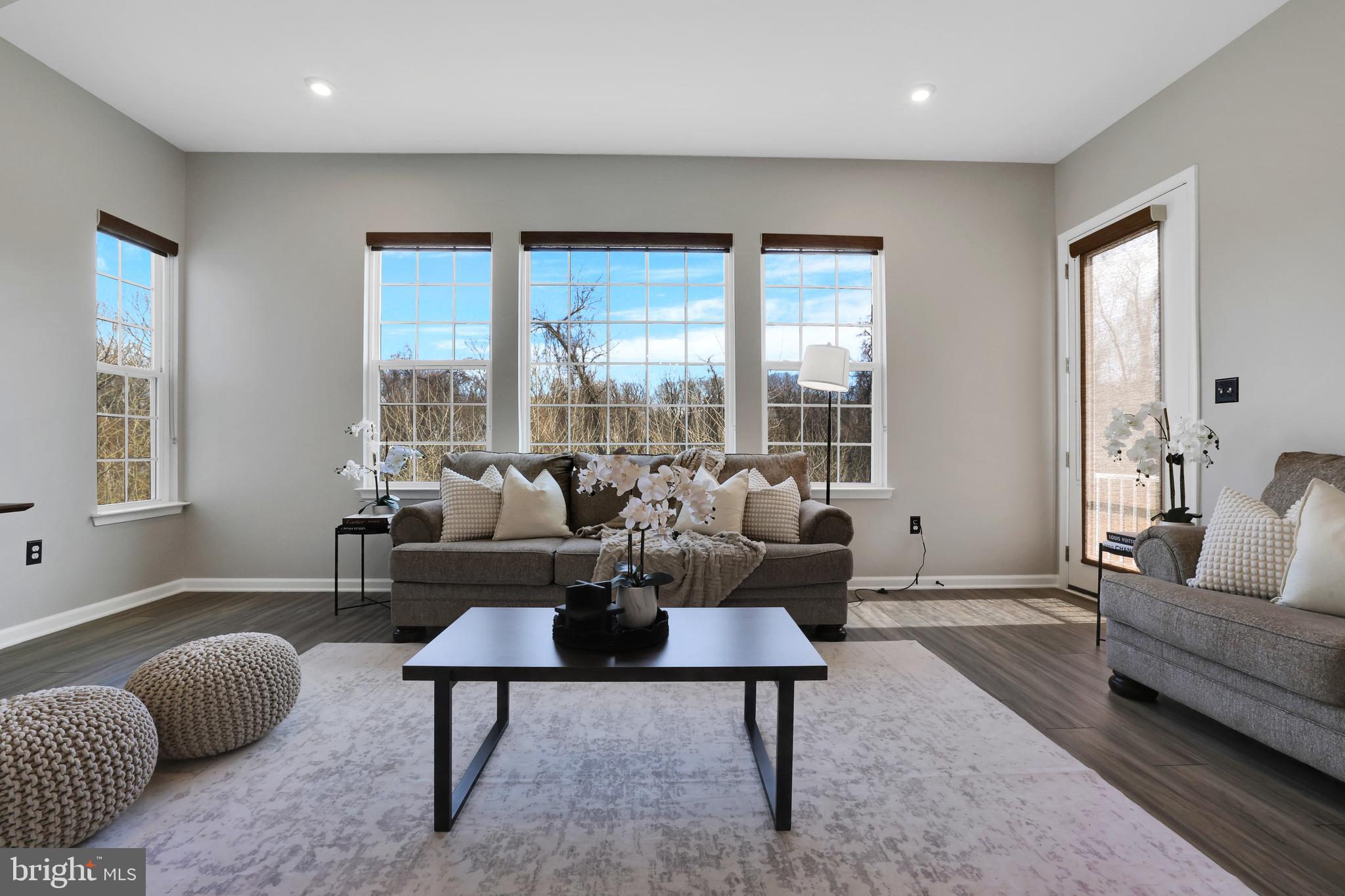 BARTONSVILLE - Residential