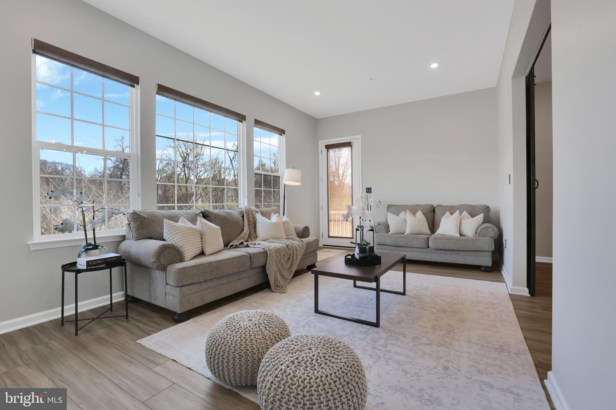 BARTONSVILLE - Residential